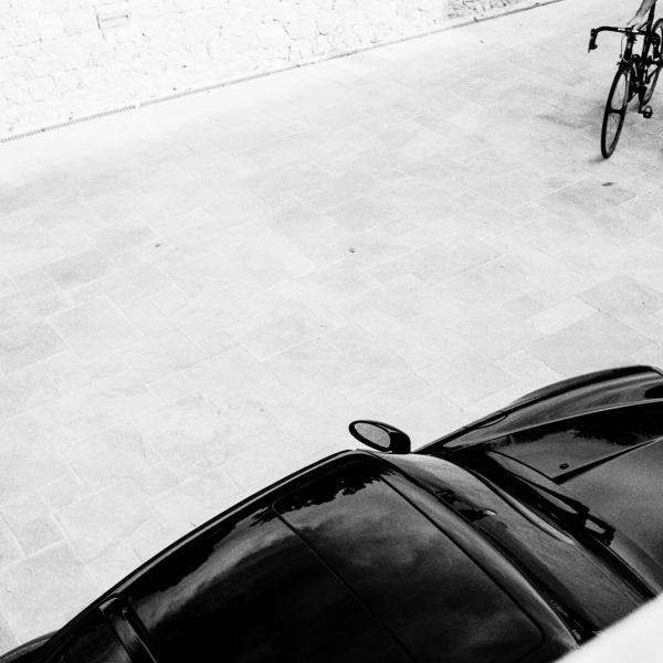 A Flat 6 Love Affair